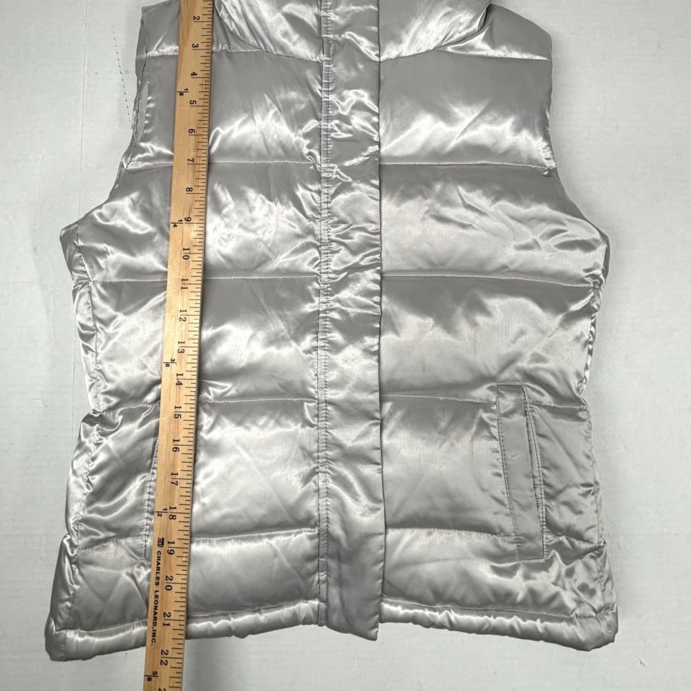 Talbots Petites Down Puffer Vest Quilted Zip Silver Womens Turtleneck Button EUC - Picture 5 of 9